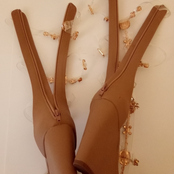 Shoe dazzle Tan Faux Leather Rhinestone Zip Gladiator 4 1/2" Wedge Heels sz 9 - Picture 11 of 16